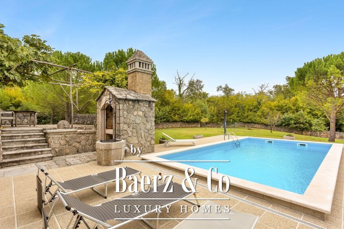 Image No.5-2 Bed House for sale