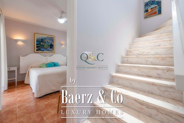 Image No.10-3 Bed Villa for sale