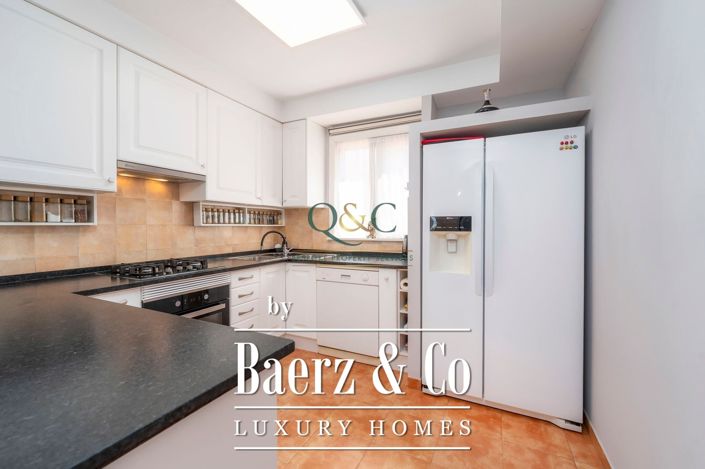 Image No.27-3 Bed Villa for sale