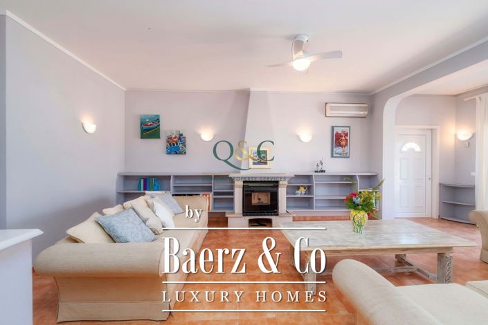 Image No.3-3 Bed Villa for sale