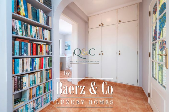 Image No.31-3 Bed Villa for sale