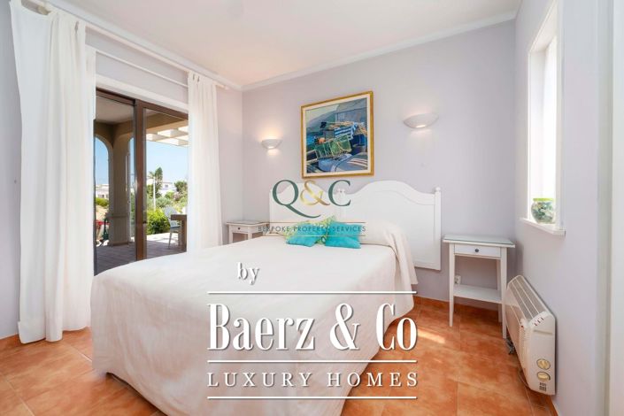 Image No.8-3 Bed Villa for sale