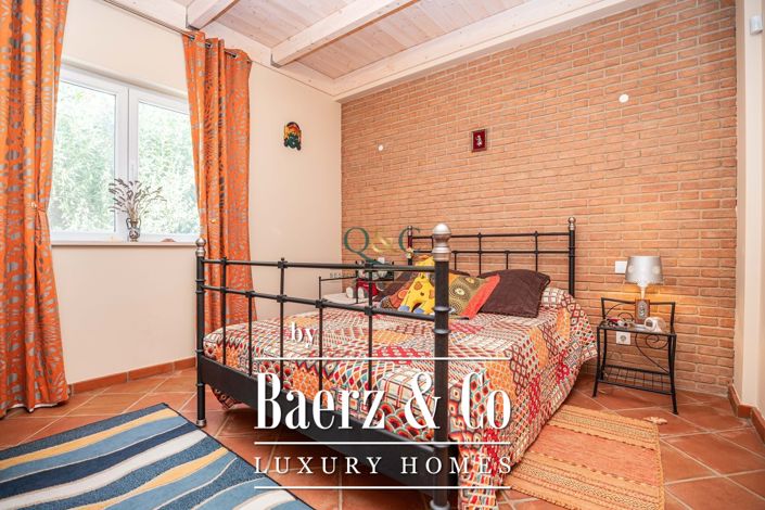 Image No.10-3 Bed Villa for sale