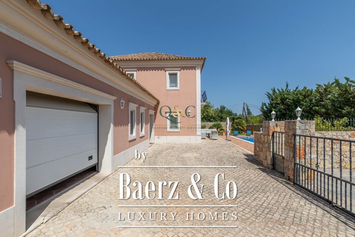 Image No.19-3 Bed Villa for sale