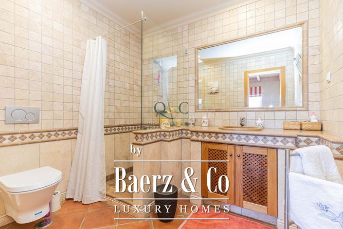 Image No.9-3 Bed Villa for sale