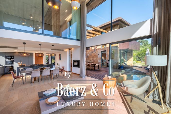 Image No.14-4 Bed House for sale