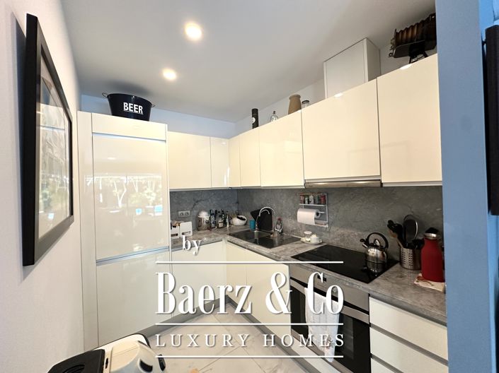 Image No.14-4 Bed Property for sale