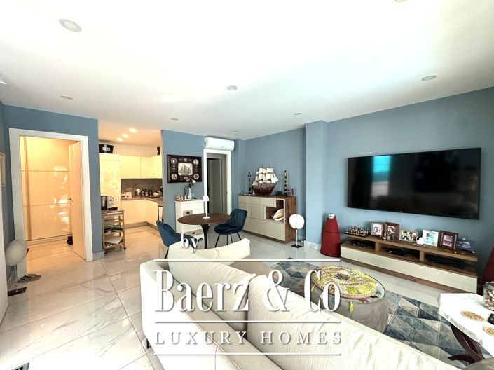 Image No.15-4 Bed Property for sale