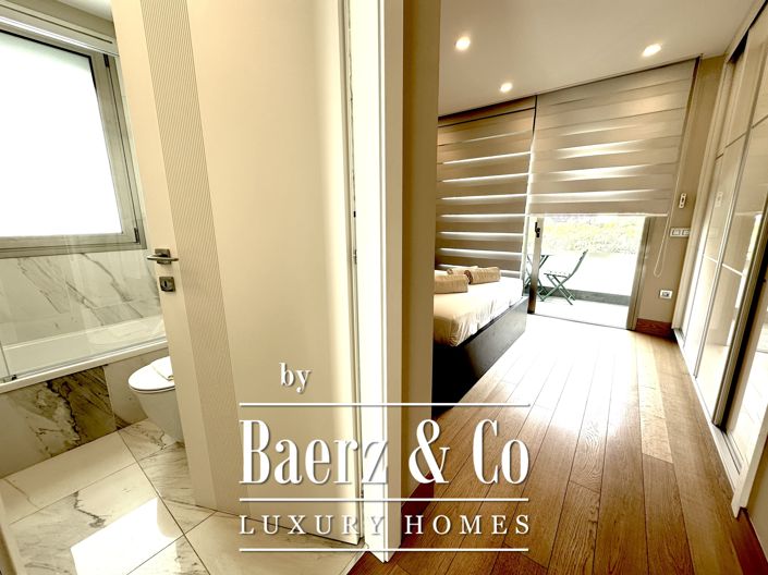 Image No.18-4 Bed Property for sale