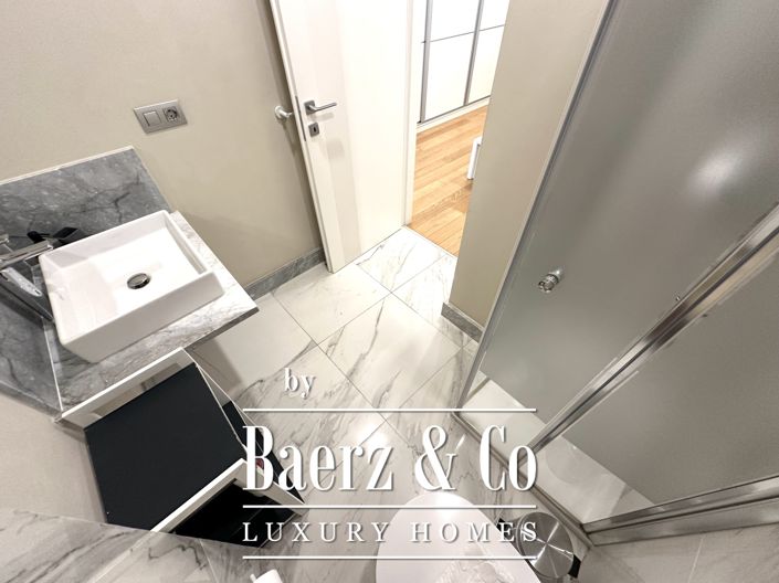 Image No.24-4 Bed Property for sale