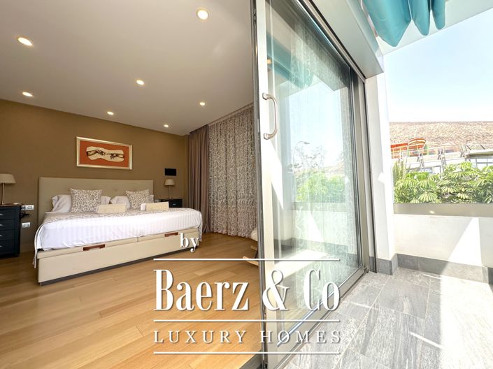 Image No.26-4 Bed Property for sale