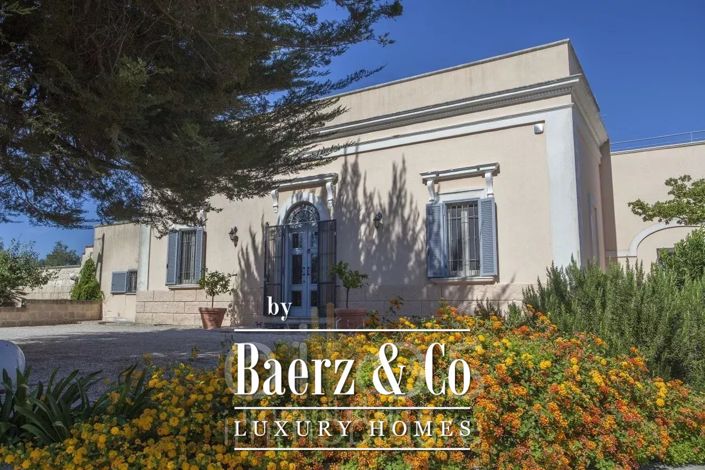 Image No.34-3 Bed Villa for sale