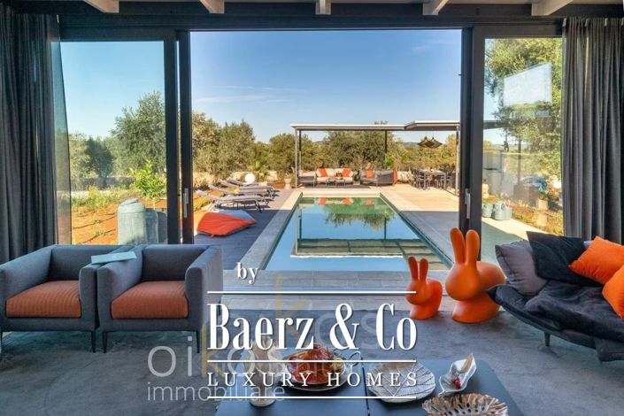 Image No.25-3 Bed Villa for sale