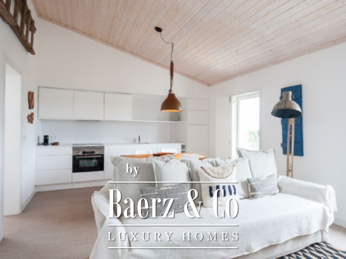 Image No.19-7 Bed Farmhouse for sale