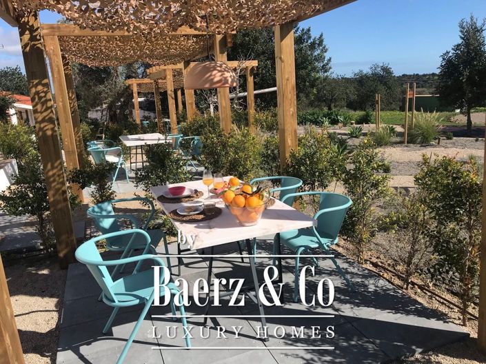 Image No.2-7 Bed Farmhouse for sale