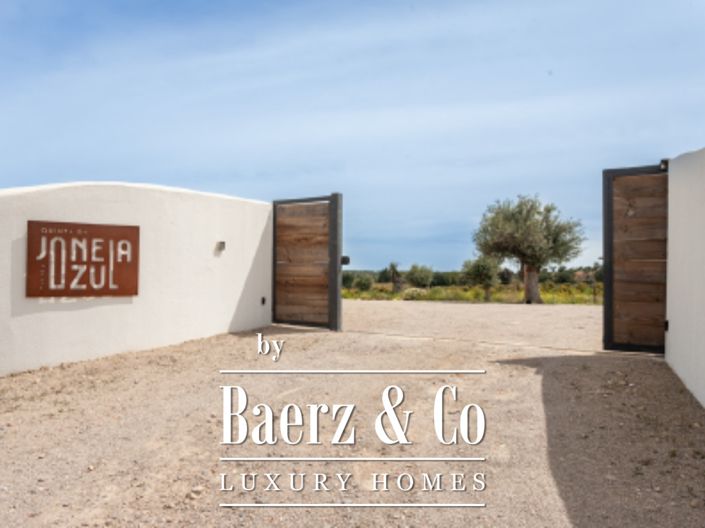 Image No.34-7 Bed Farmhouse for sale