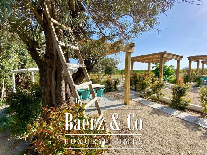 Image No.6-7 Bed Farmhouse for sale