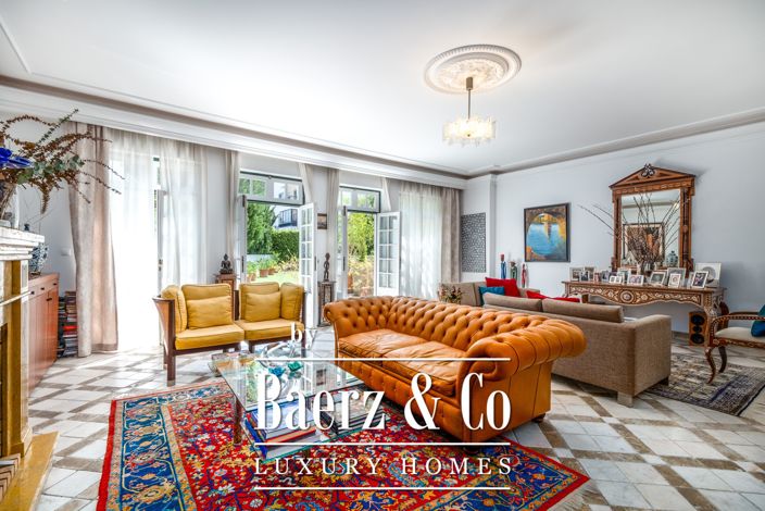 Image No.6-5 Bed House for sale