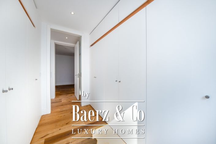 Image No.34-4 Bed Apartment for sale