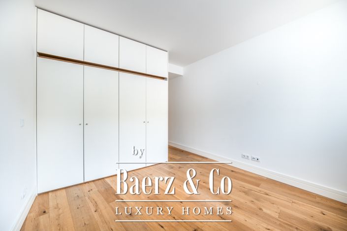 Image No.35-4 Bed Apartment for sale