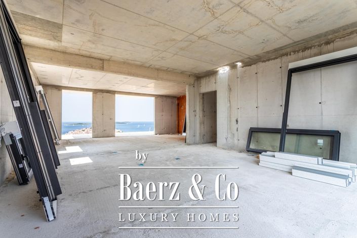 Image No.1-3 Bed Apartment for sale
