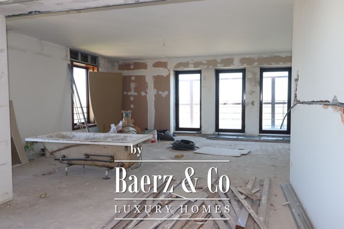 Image No.5-5 Bed Penthouse for sale