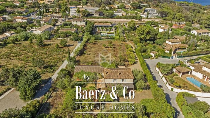 Image No.6-Propriété de 7 chambres à vendre à Saint-Tropez