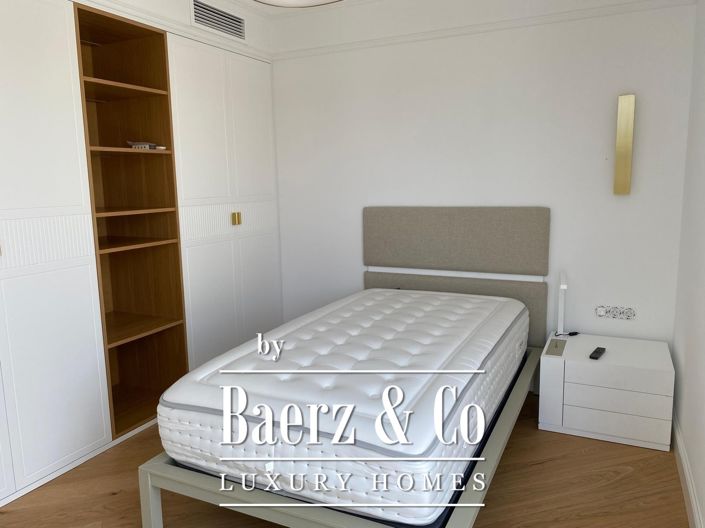 Image No.20-3 Bed Chalet for sale