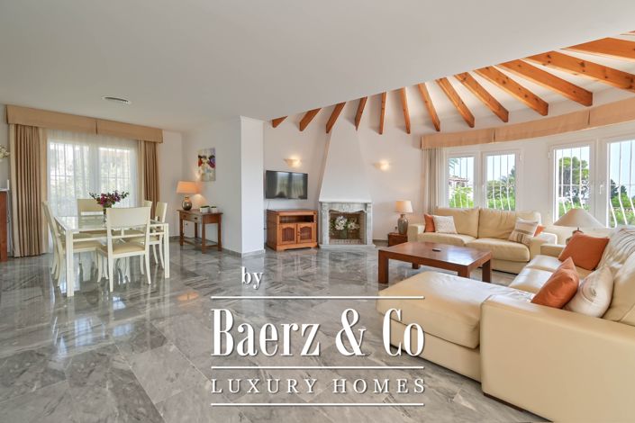 Image No.29-5 Bed Villa for sale