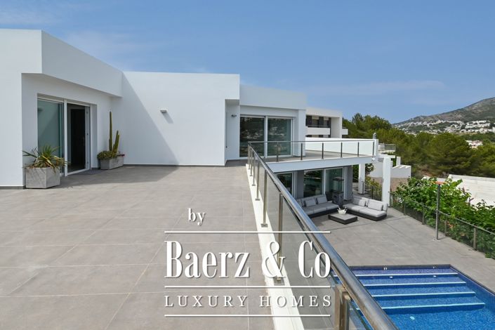 Image No.22-5 Bed Villa for sale