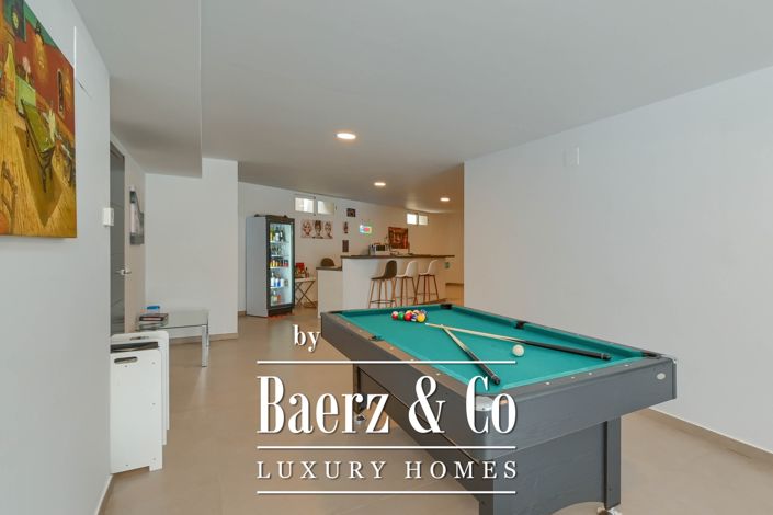 Image No.27-5 Bed Villa for sale