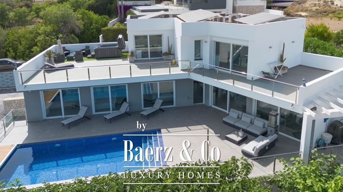 Image No.52-5 Bed Villa for sale