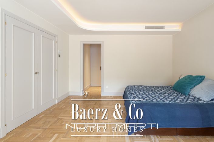 Image No.25-4 Bed Apartment for sale