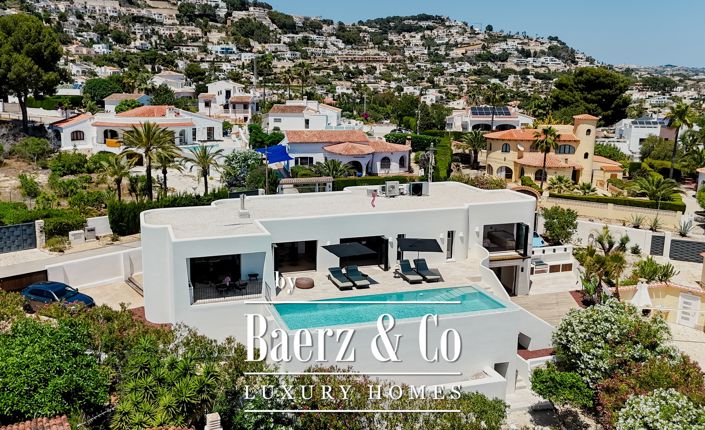 Image No.1-3 Bed Villa for sale
