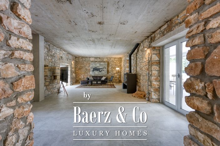 Image No.15-4 Bed Villa for sale