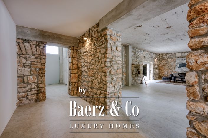 Image No.17-4 Bed Villa for sale