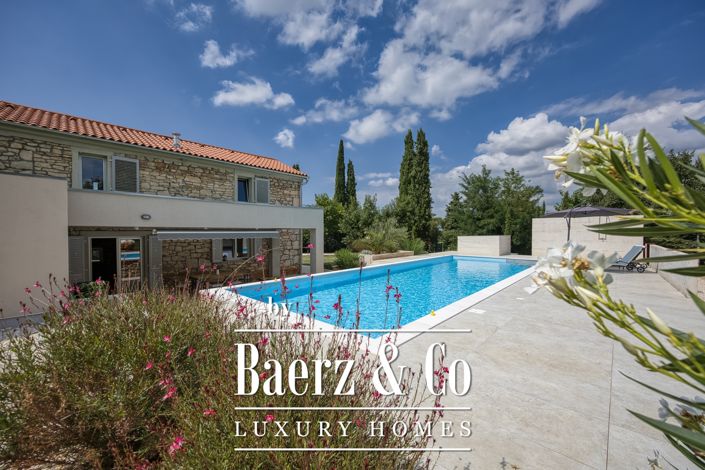 Image No.5-4 Bed Villa for sale