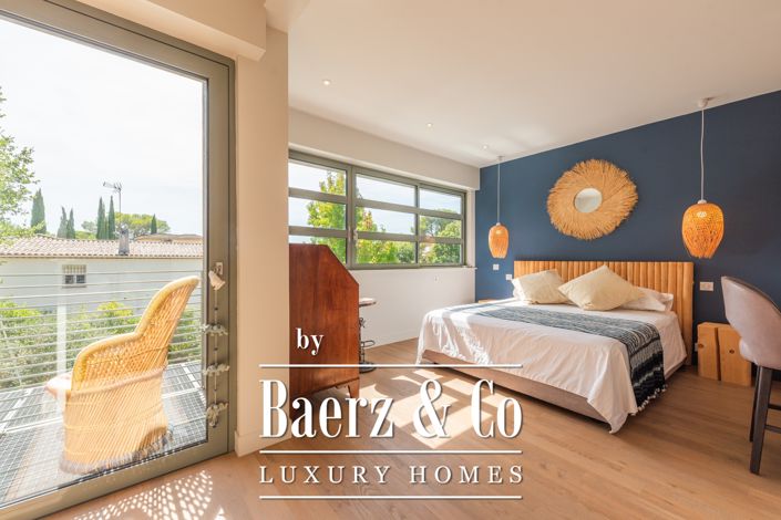 Image No.7-4 Bed House for sale