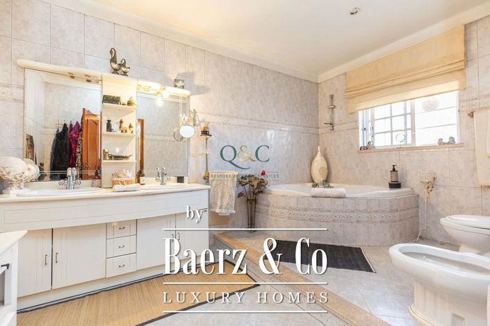 Image No.14-4 Bed Villa for sale