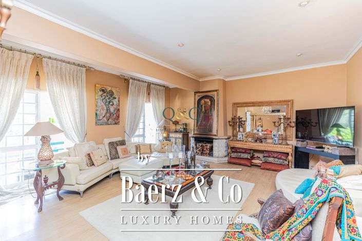 Image No.3-4 Bed Villa for sale