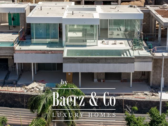 Image No.10-3 Bed Villa for sale