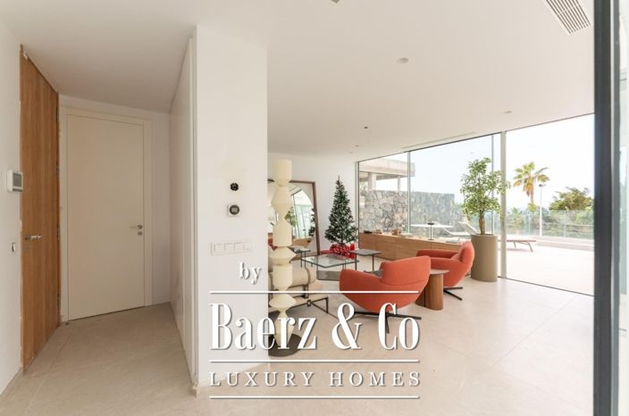 Image No.7-3 Bed Villa for sale