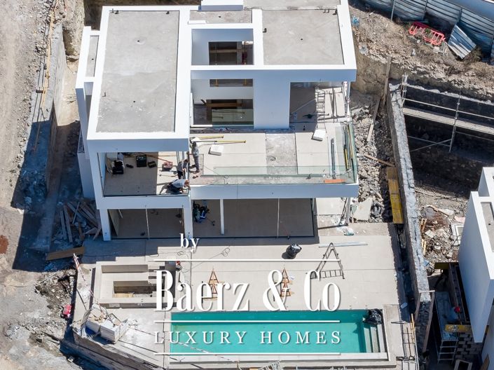 Image No.9-3 Bed Villa for sale