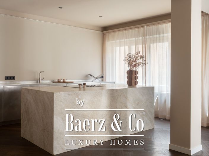 Image No.18-4 Bed Apartment for sale