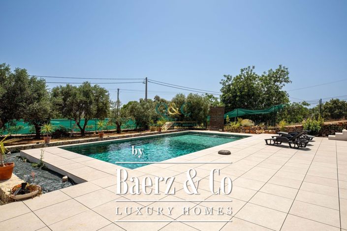 Image No.29-4 Bed Villa for sale