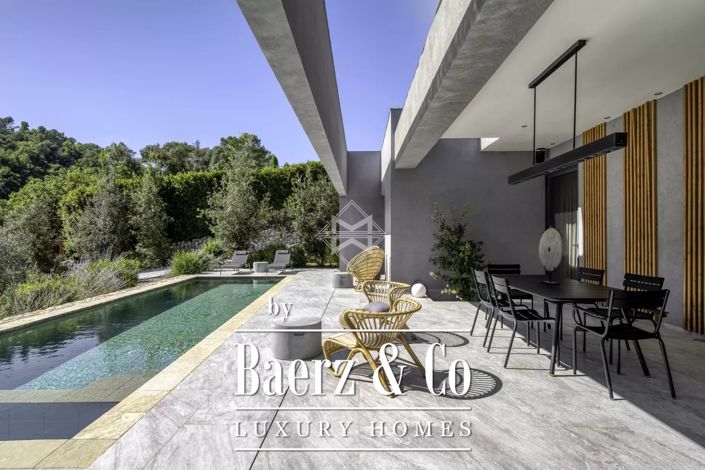 Image No.2-Villa de 4 chambres à vendre à Valbonne