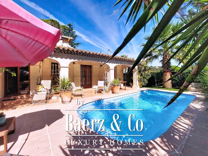 Image No.4-4 Bed Villa for sale