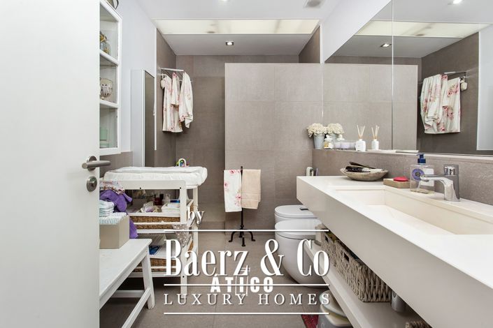 Image No.19-Propriété de 4 chambres à vendre à Barcelona