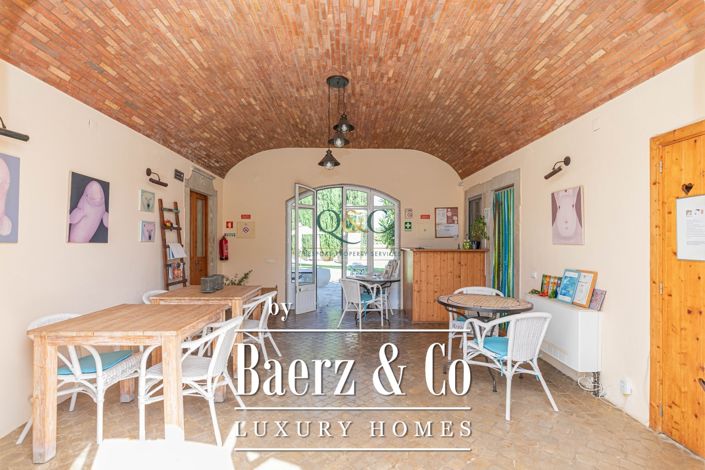 Image No.11-9 Bed Farmhouse for sale