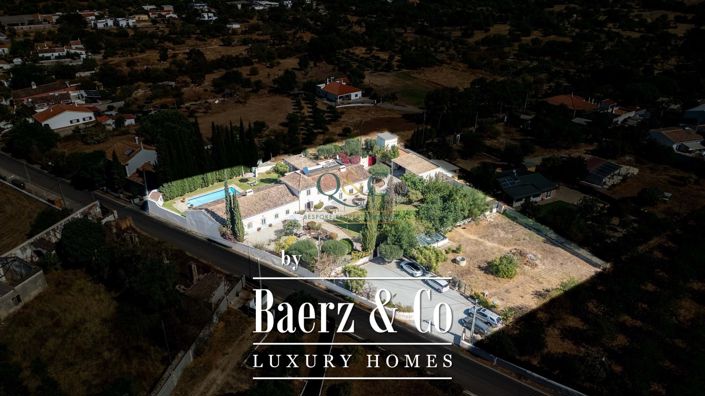 Image No.20-9 Bed Farmhouse for sale